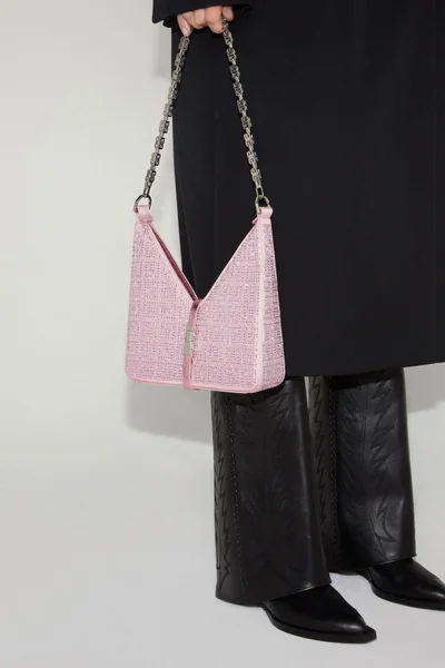 Look 10
